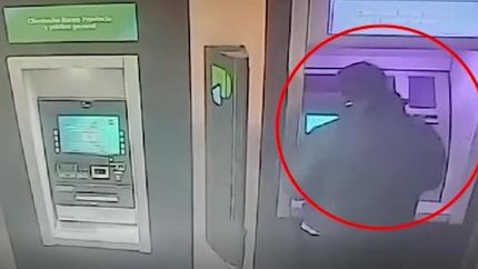 La banda clonó tarjetas en cajeros de Lomas y otras localidades.