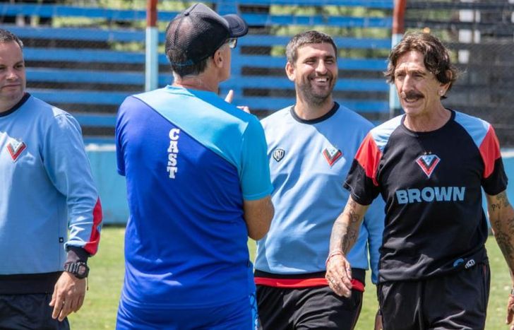 Vico ya comienza a darle forma al plantel.