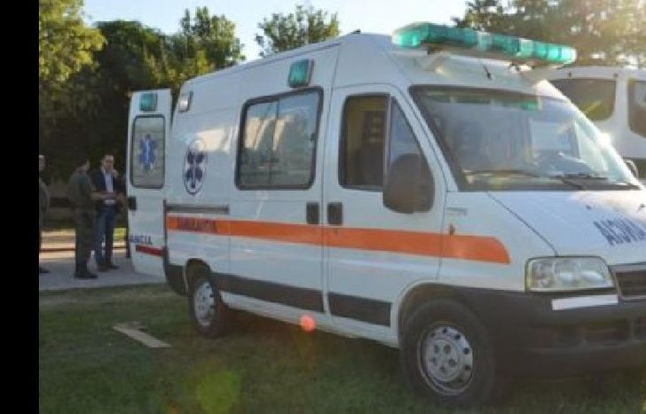 manejaba una ambulancia y se hacía pasar por médico.