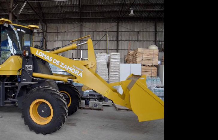 se presentaron las máquinas en el parque industrial.