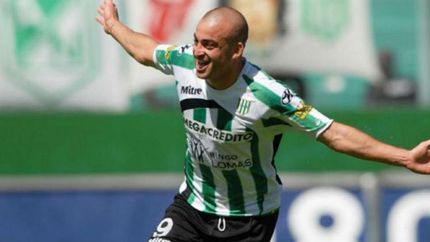 Silva, campeón con Banfield y Boca, criticó a Riquelme.