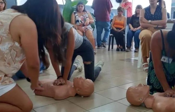 Para practicar las técnicas se usan maniquíes.