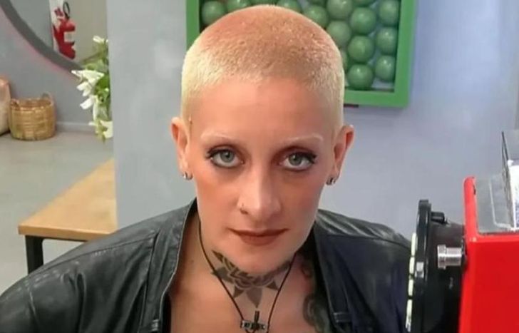 Furia debió dejar la casa.