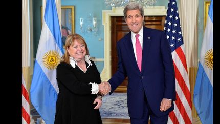 Washington, La canciller, Susana Malcorra, llevó adelante hoy un encuentro en Washington con su par estadounidense, el secretario de Estado John Kerry, quien anunció que en el último trimestre del año visitará Argentina con el objetivo de analizar los avances realizados hasta entonces en los compromisos fijados por ambos países tras la visita del presidente Barack Obama a Buenos Aires.Foto: Prensa Cancillería/Télam/dsl 30/03/2016