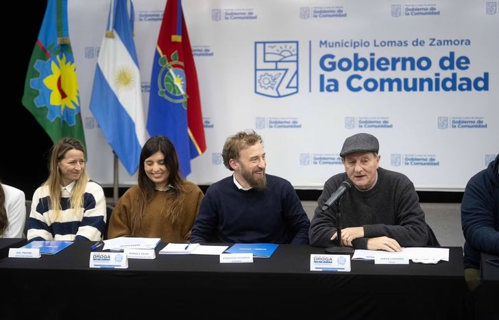 Otermín y Lugones presentaron la campaña Con la droga no se juega en Lomas.