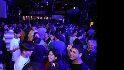 la matinée reúne a jóvenes de distintas ciudades del conurbano.