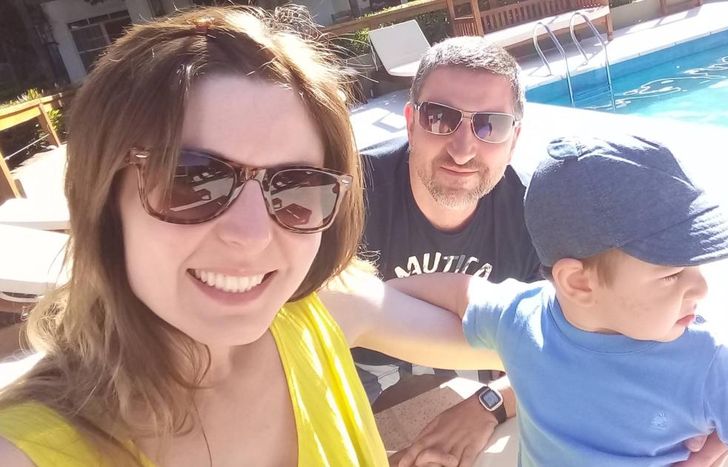 La familia de la víctima, años atrás.