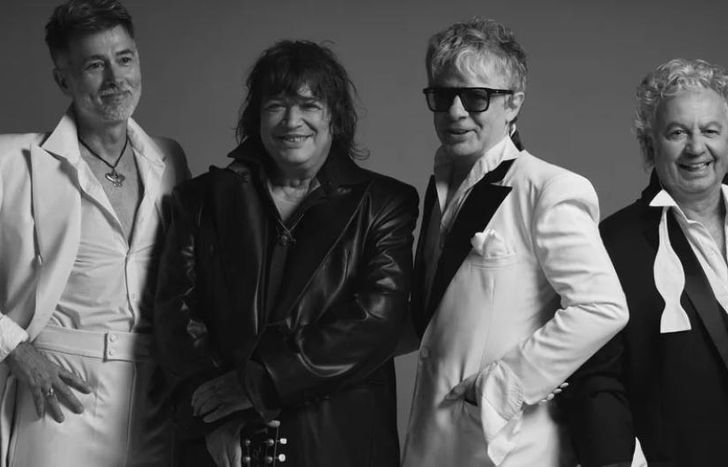 Los Ratones Paranoicos se presentan en Vélez.