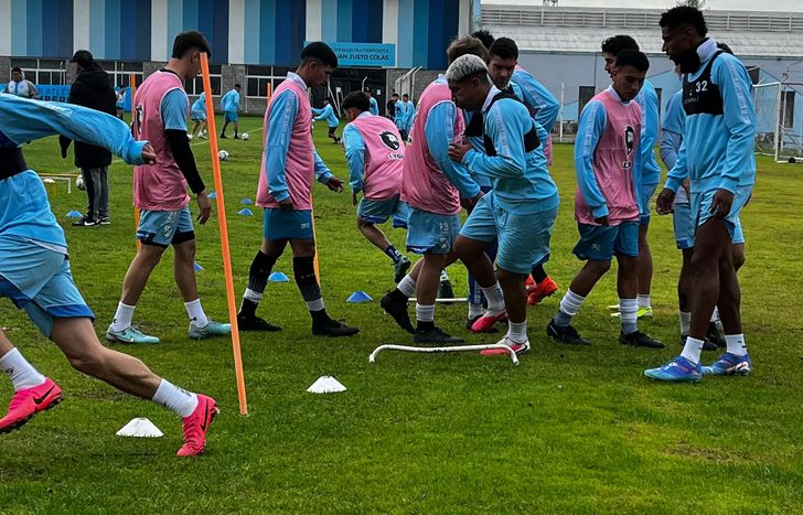 Temperley se entrena pensando en Colegiales.
