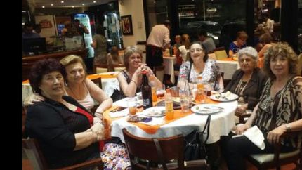 realizan una charla solo para mujeres