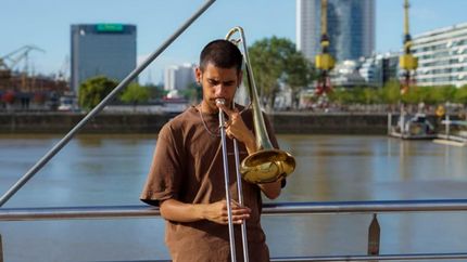 Dante y su trombón.