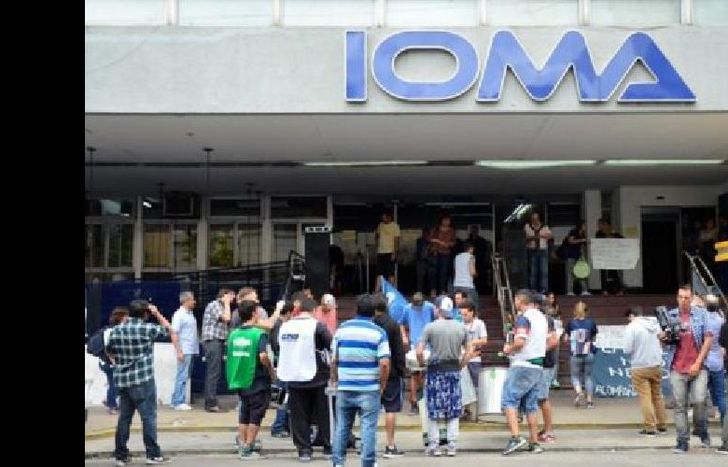 la obra social desmintió la deuda.