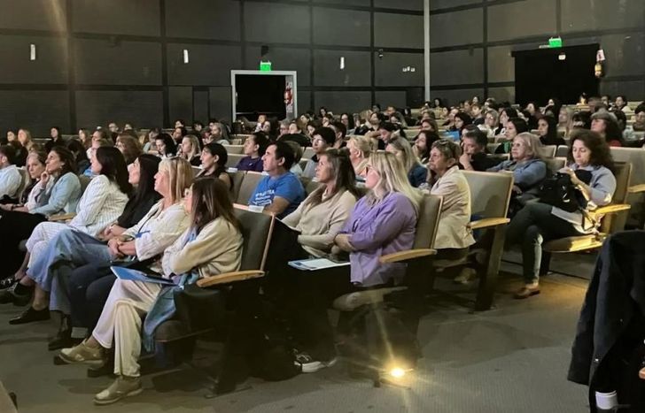 Por una mente activa es el nombre del congreso organizado por el Colegio de Farmacéuticos junto al Municipio.