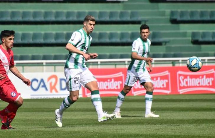 Payero fue titular en el equipo principal