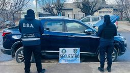 La camioneta robada en Llavallol.