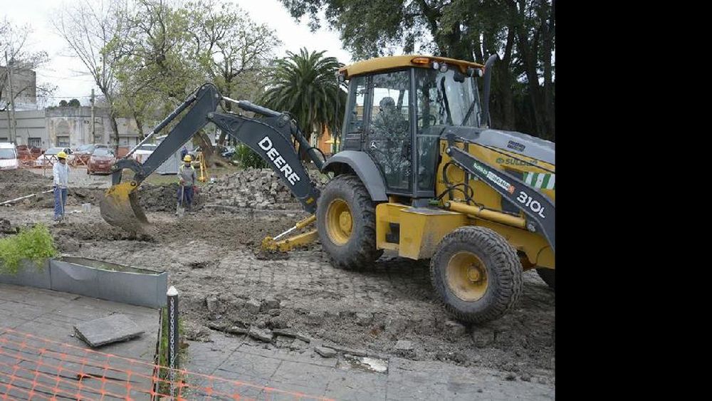Brown mejora el adoquinado y el patrimonio urbanístico