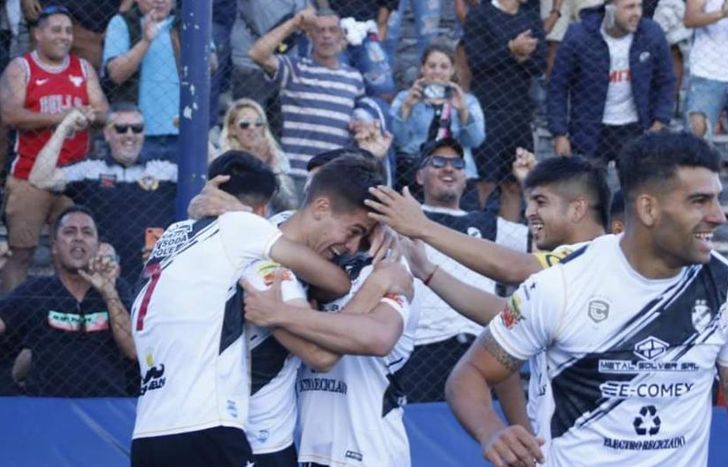 Claypole mantendrá la base del plantel que disputó el último torneo.