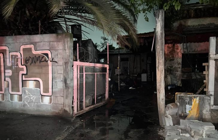 La vivienda ubicada sobre las calles Oslo y Valdez de Lomas de Zamora es la segunda vez que sufre un incendio en el transcurso de unos meses.&nbsp;