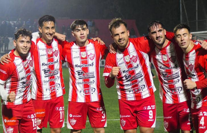 Talleres de Escalada celebró de visitante y sigue soñando.
