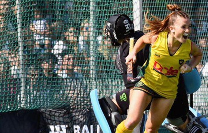 Juana Fajardo anotó para Lomas.