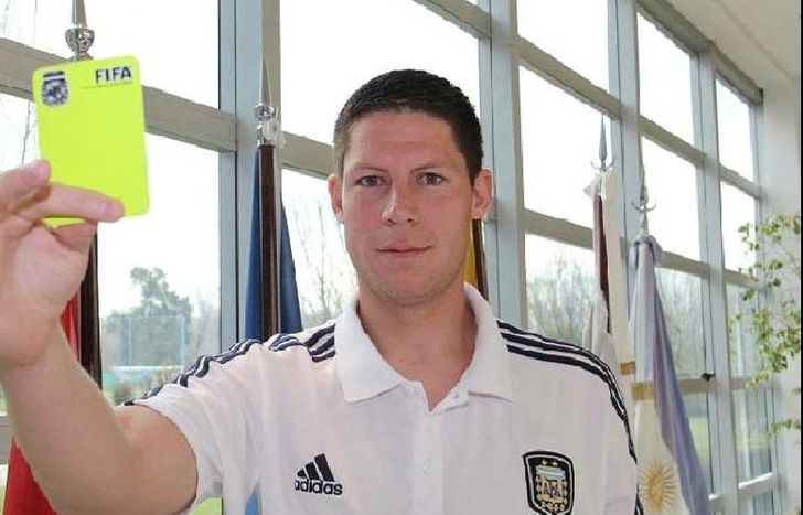 El árbitro Maximiliano Ramírez fue designado para el partido entre Chicago-Temperley.