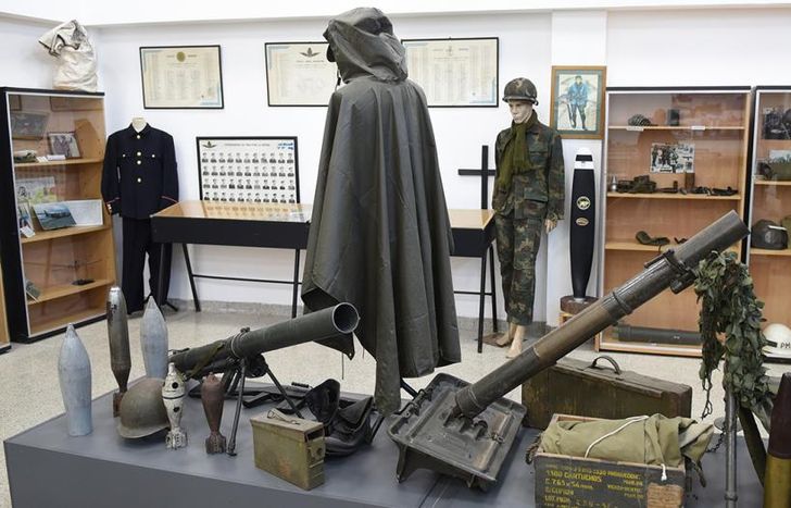 En el museo hay un montón de objetos que se utilizaron durante la guerra.