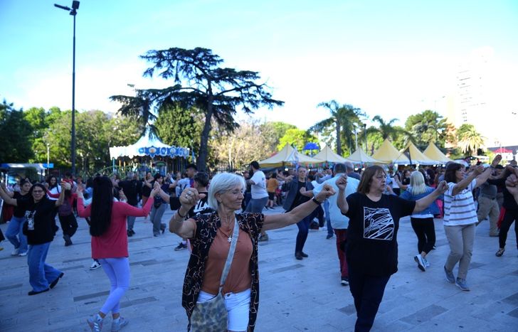 Habrá shows en la Plaza Grigera, el Teatro del Municipio y el Museo Americanista.