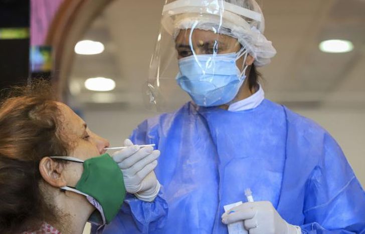 Unas 29.278 personas aún están cursando la enfermedad.