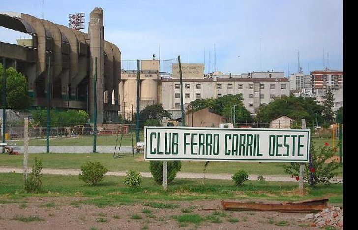 Los ingresos de las instituciones deportivas cayeron abruptamente