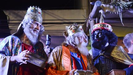 Diario La Unión | Otro año, otro desfile de Reyes en Lomas. Por Sergio Lapegüe.