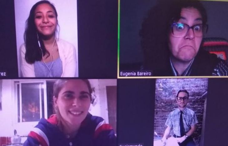 Las obras se filmaron vía Zoom y WhatsApp.