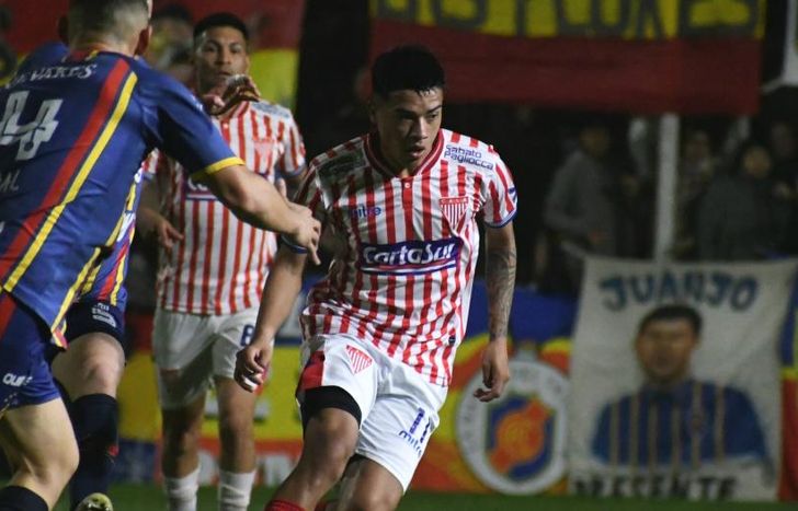 El Milrayitas visita a Colegiales.