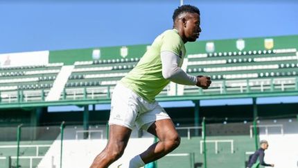 Mauricio Cuero volvió a las canchas luego de nueve meses.