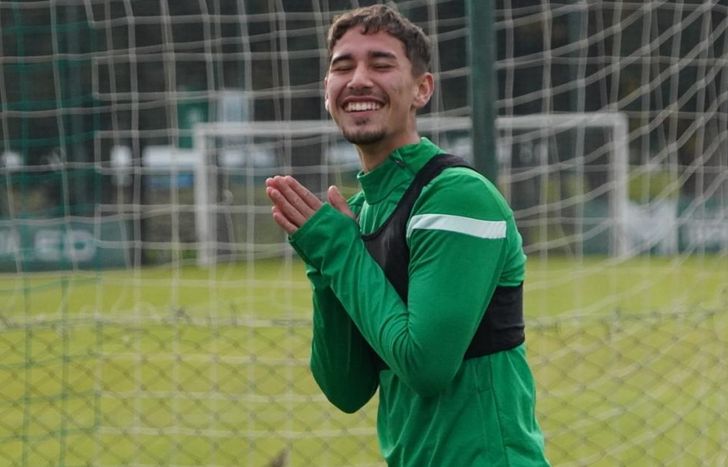 Rivera se va a Emiratos Árabes.