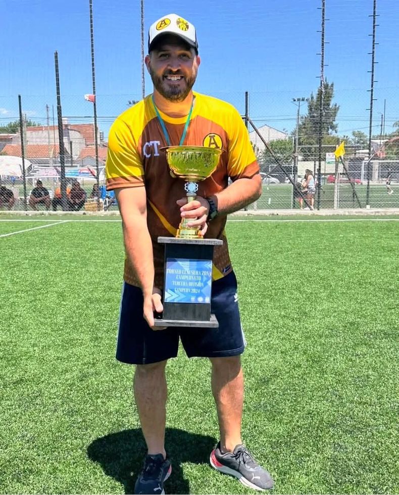 Nicolás Citro es el coordinador de las divisiones inferiores de Arsenal de Llavallol.