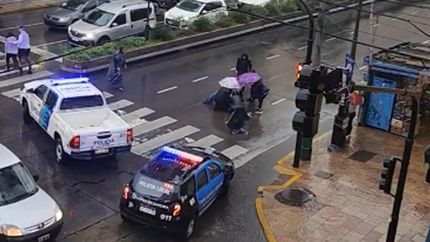 El tránsito estuvo cortado sobre Hipólito Yrigoyen.