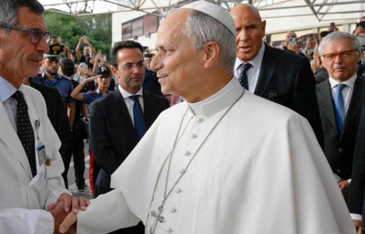 El papa León XIV fue operado por un adenocarcinoma pulmonar.