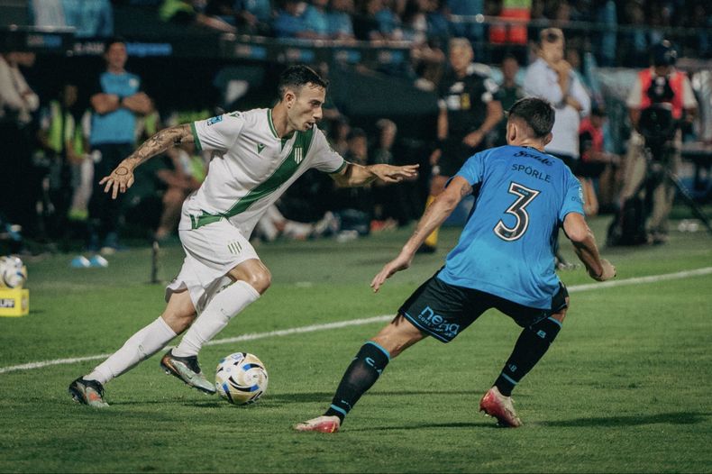 Banfield aguanta el cero ante Belgrano en Córdoba. Banfield aguanta el cero ante Belgrano en Córdoba.