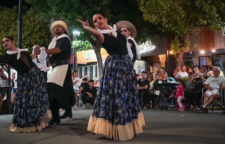 Lomas siempre dice presente en el emblemático festival.