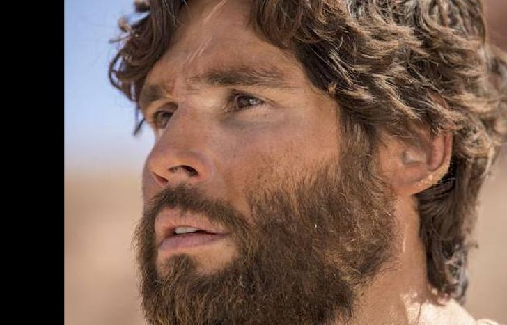 DE LUNES A VIERNES A LAS 22.