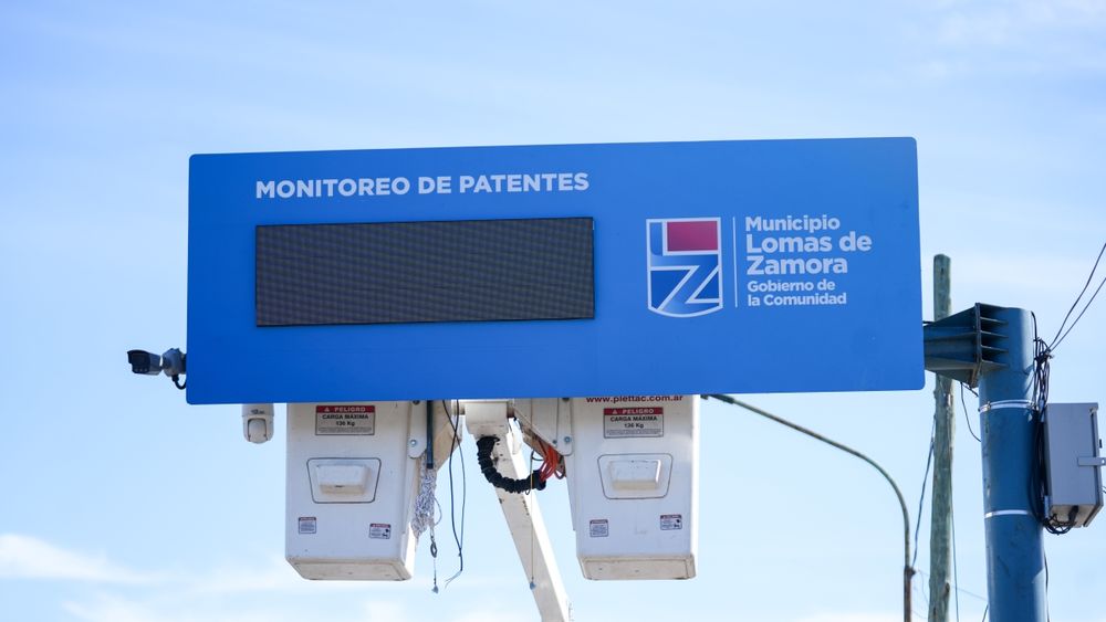Lomas tiene lectoras de patentes en puntos estratégicos.