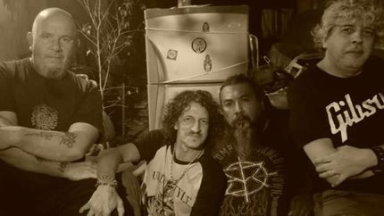 La banda, rockers de la vieja escuela.