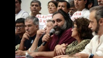 El anuncio fue realizado por Alesso y Baradel.