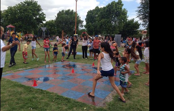 En Ámsterdam y Filardi, Centenario.
