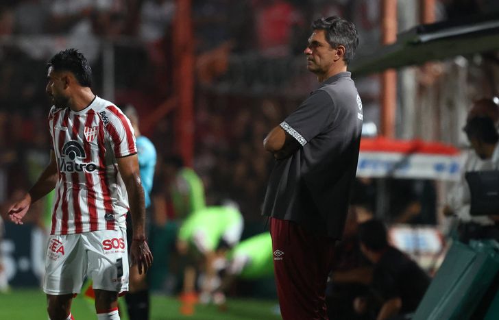 Mauricio Pellegrino resaltó errores y virtudes de Lanús.