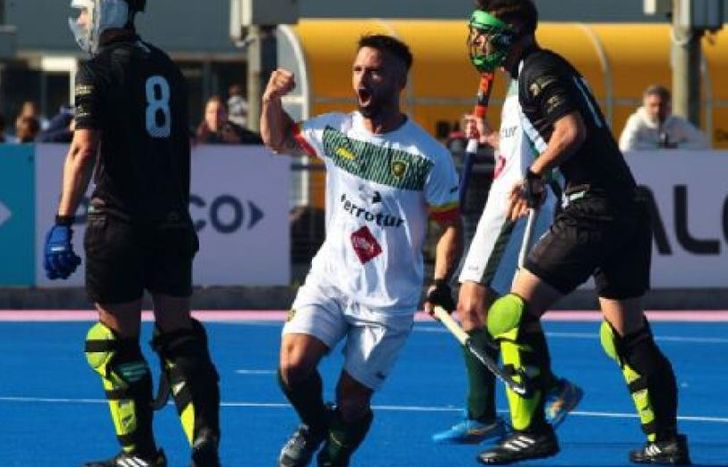 Montelli abrió el clásico.