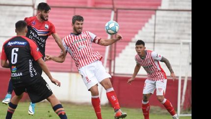 los andes perdio ante armenio en un polemico final los andes perdio ante armenio en un polemico final