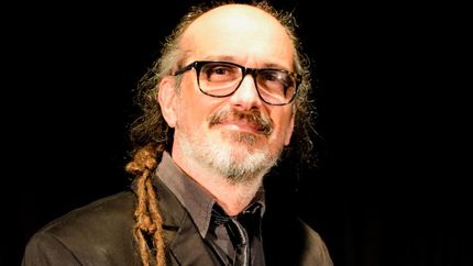 Alejandro Santoni lanza su nuevo libro.