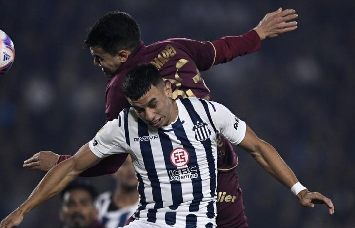 Aguilar le gana en el salto a Ortegoza.