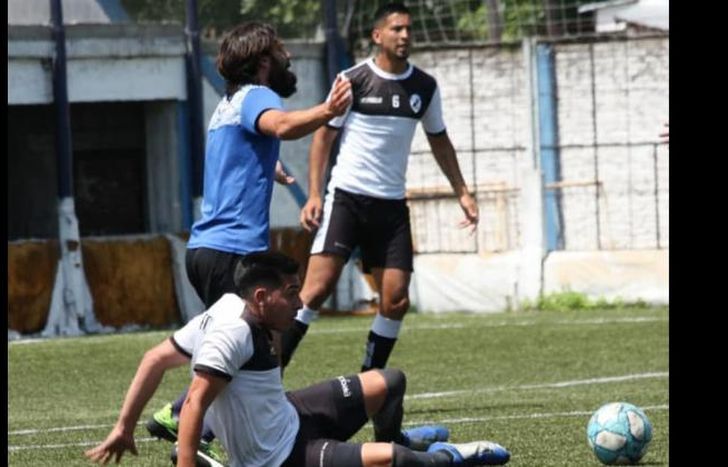Claypole arranca visitando a Sportivo Barracas.